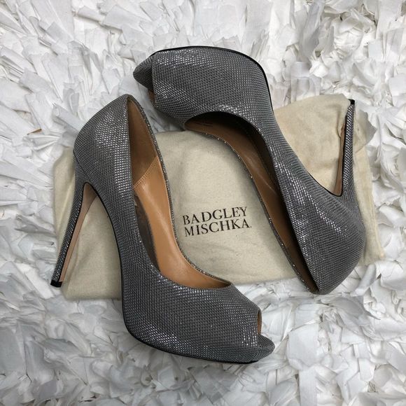 Badgley Mischka heels - Picture 2 of 8